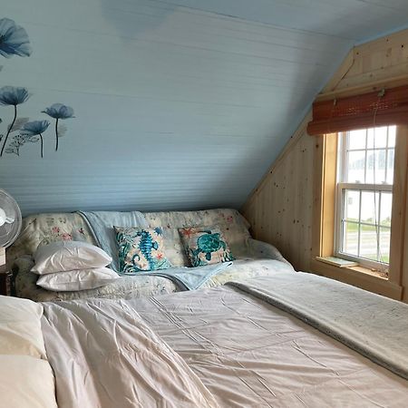 Gite La Belle Forillonne Chambre Bleu Ciel Gaspé Εξωτερικό φωτογραφία